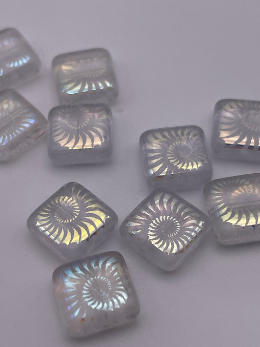 10mm-Semitransparent-Shell Pattern-Czech-Single-Bead.