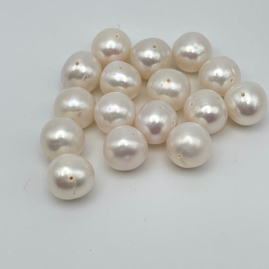 10mm Round White Pearl Sold Individually.