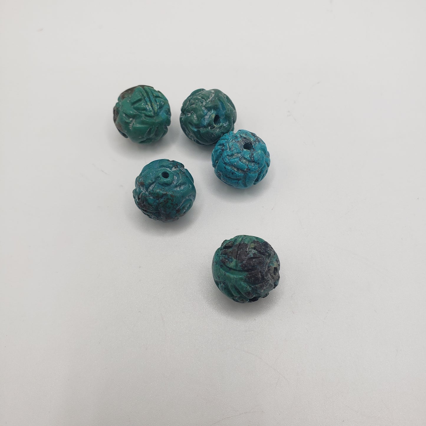 9mm Carved Turquoise Singles