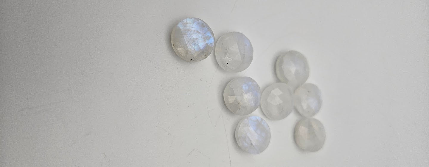 Moonstone Coin Faceted Single