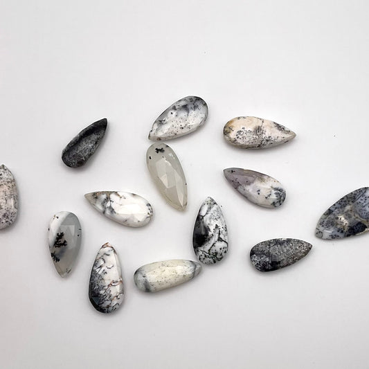 25-30mm Dendritic Common Opal Teardrop Faceted.