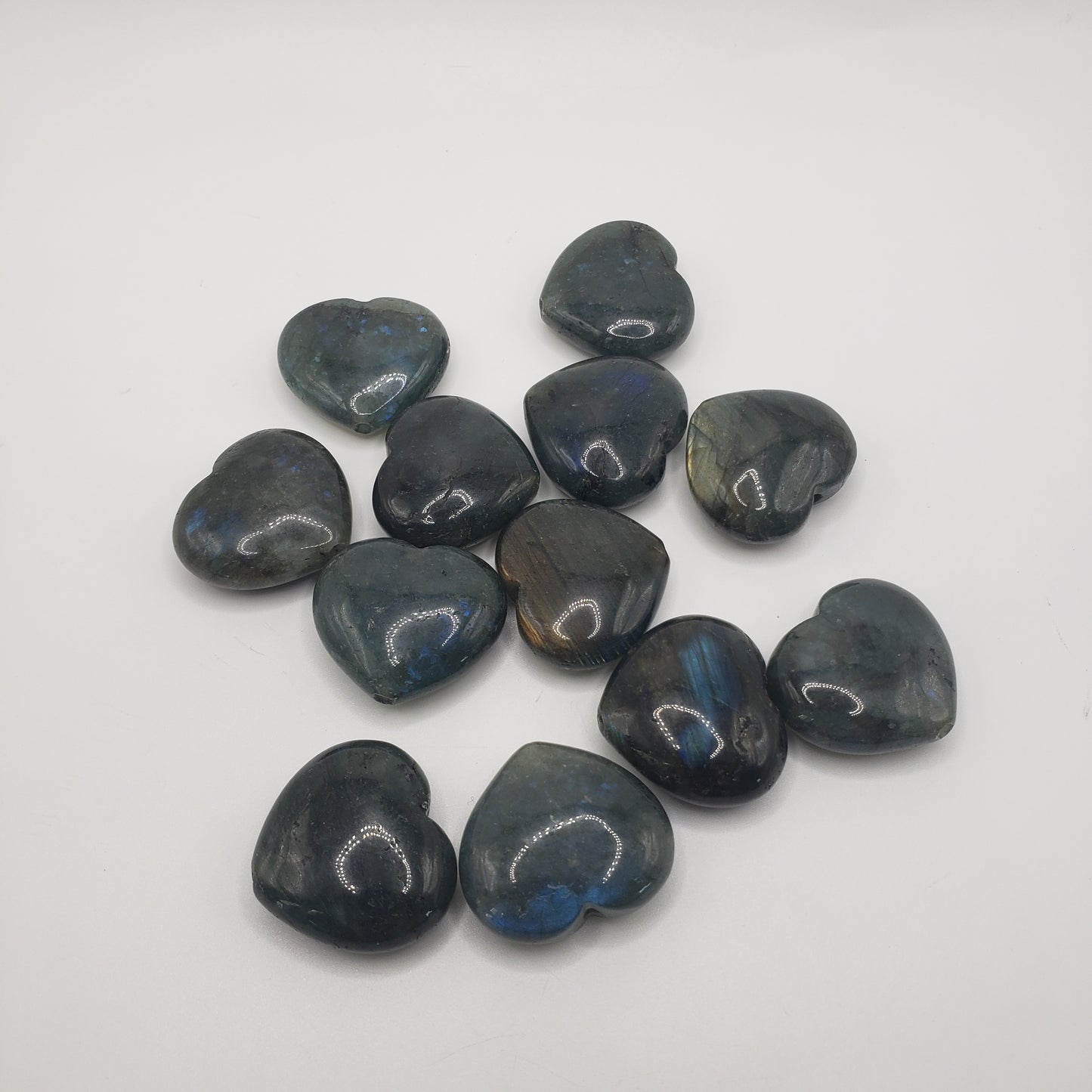 28mm Labradorite Heart Single Bead.