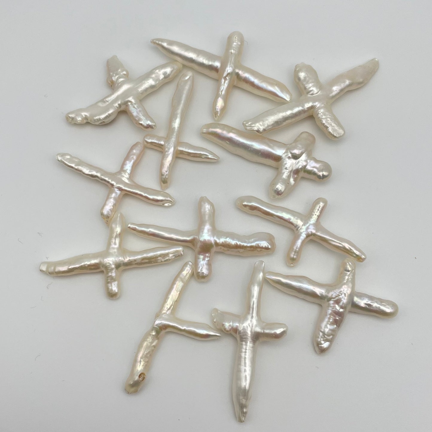 35mm Pearl Cross Single Bead