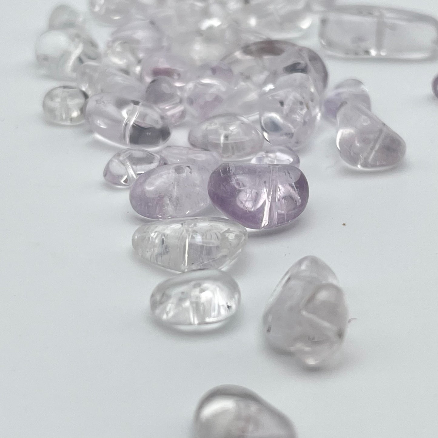 Assorted Size Amethyst Tumbled Chip Single Bead