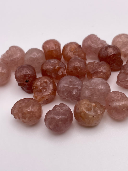 8mm Strawberry Quartz Skull Single Bead